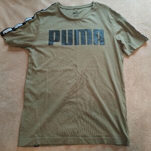 Green Puma T-shirt